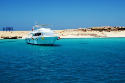 Paradise island , Red sea cruise Hurghada , paradise island